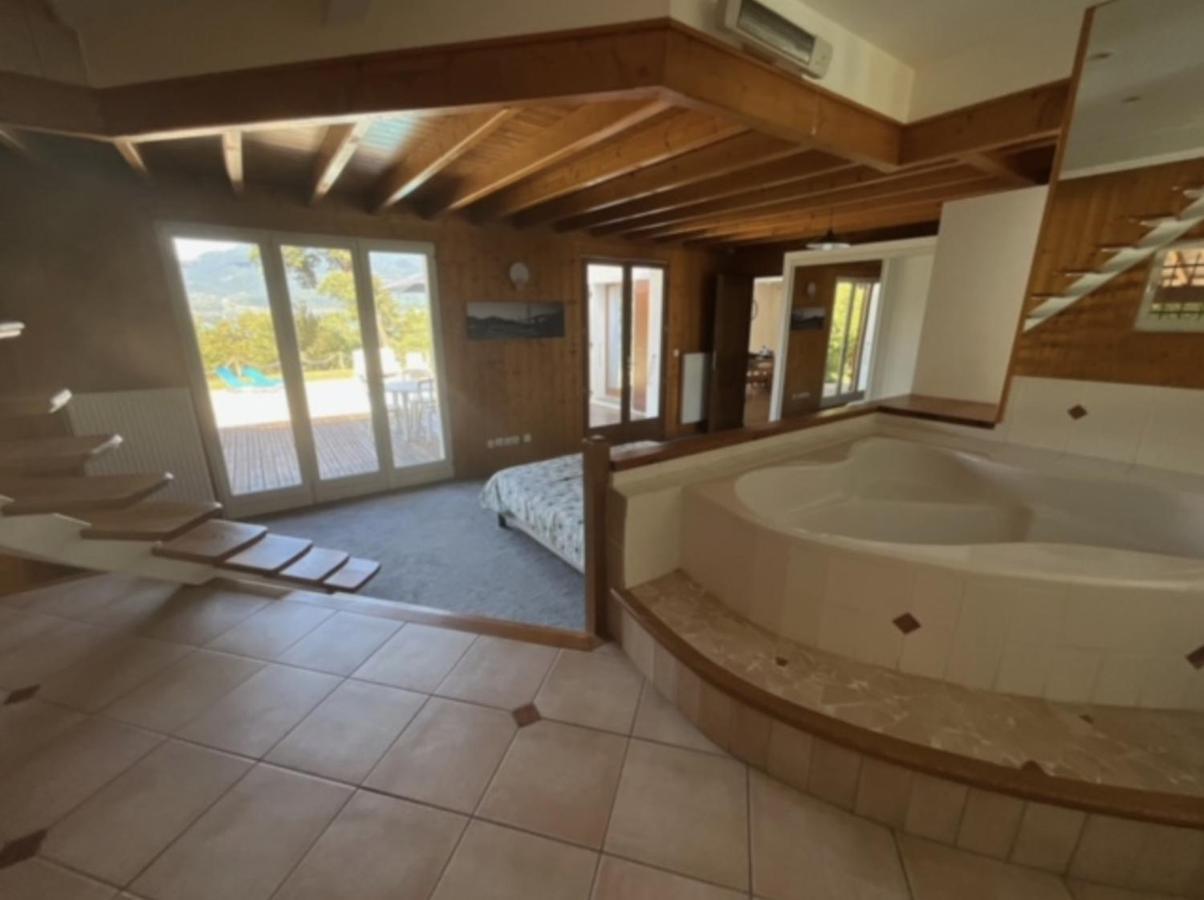 Villa Avec Piscine, Vue Lac Et Montagne سُفرييه المظهر الخارجي الصورة